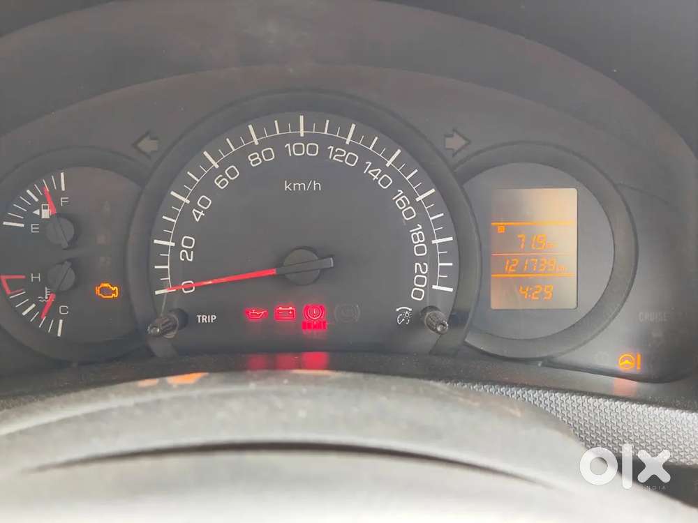 Maruti Suzuki Swift 2016 Cng & Hybrids Well Maintained