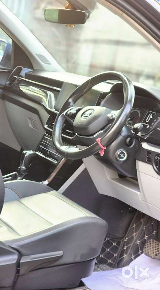 Skoda Kushaq 1.5 Tsi Style, 2022, Petrol