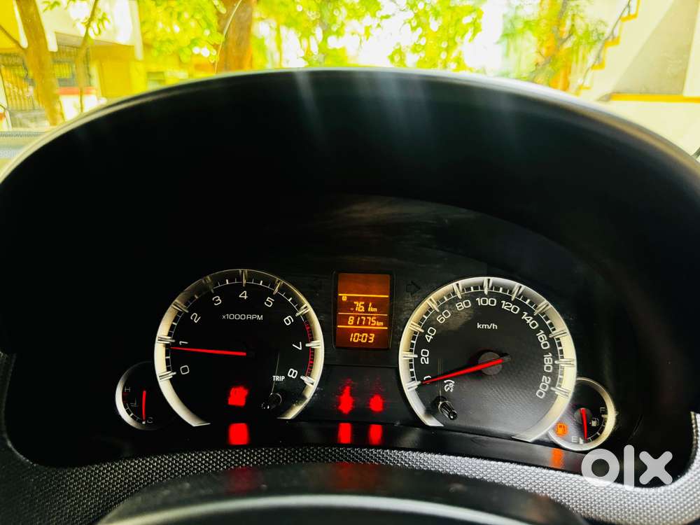 Maruti Suzuki Swift Vxi, 2015, Petrol