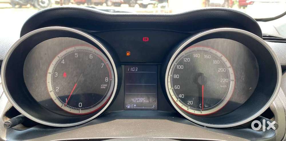Maruti Suzuki Swift Vxi Abs Bsiv, 2021, Petrol