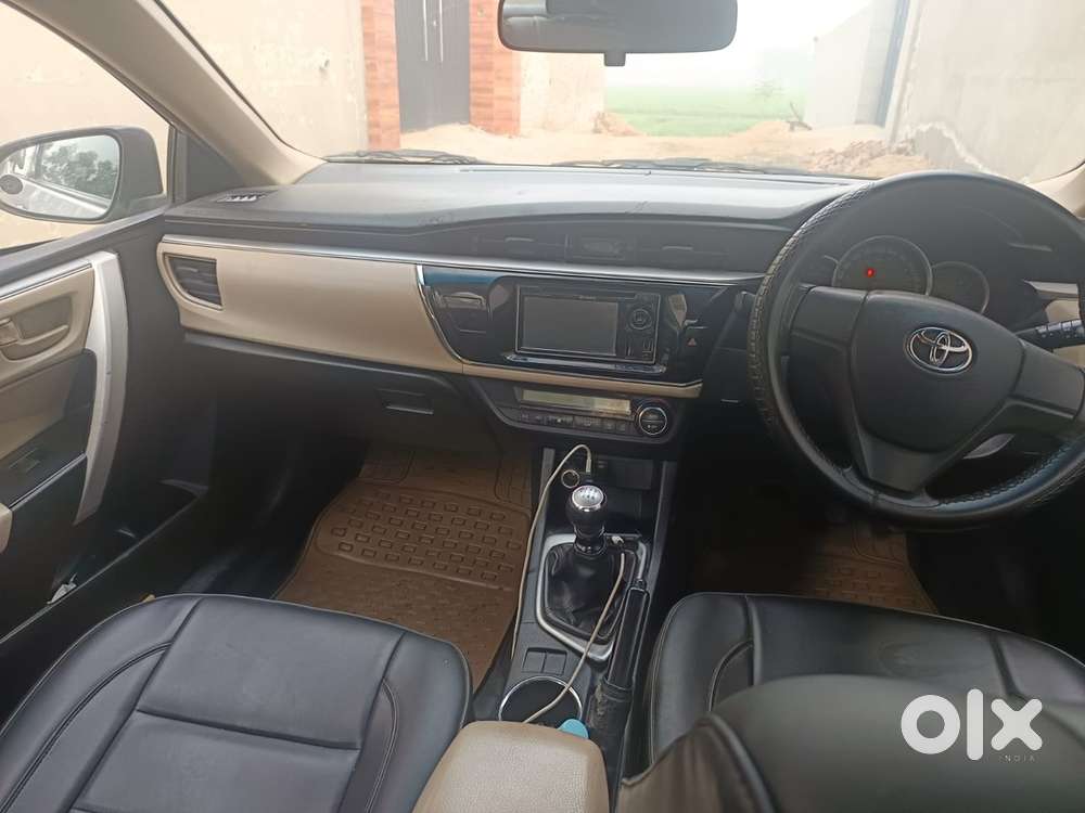 Toyota Corolla Altis 2014