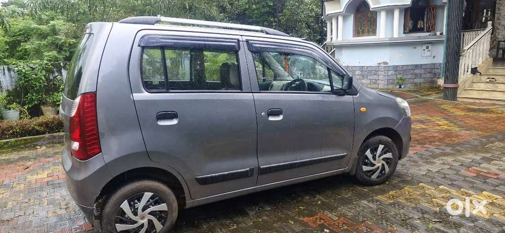 Maruti Suzuki Wagon R Lxi Bs Iv, 2017, Petrol