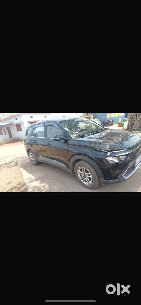 Kia Carens Diesel Manual 2024 Variant