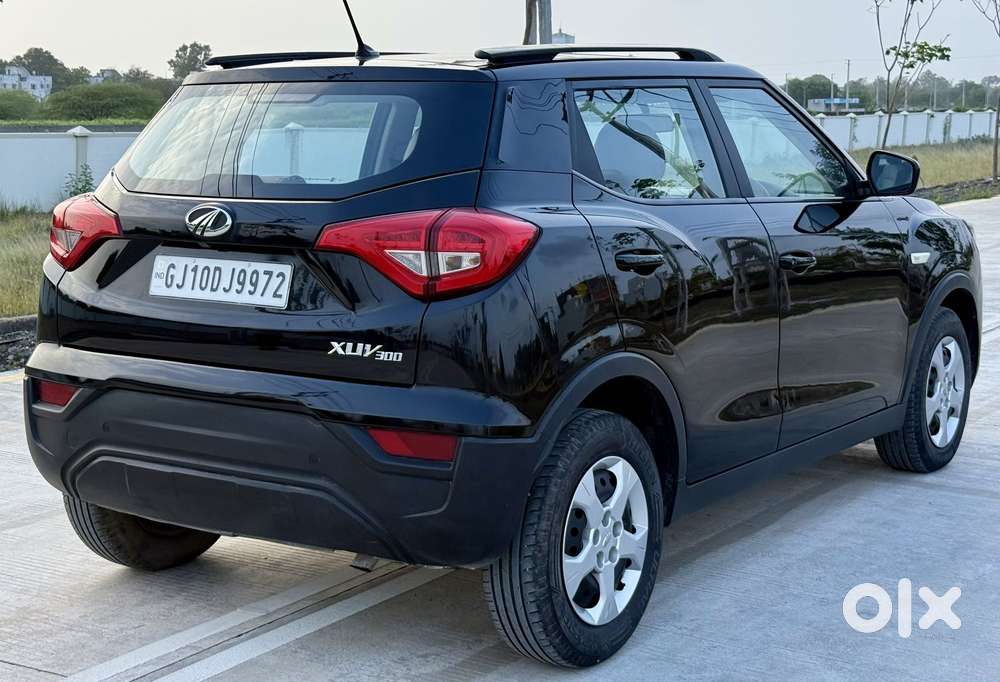 Mahindra Xuv300 W6 Diesel, 2022, Diesel