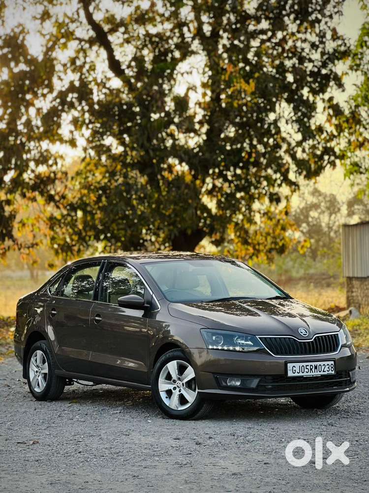 Skoda Rapid 1.0 Ambition Tsi At, 2021, Petrol