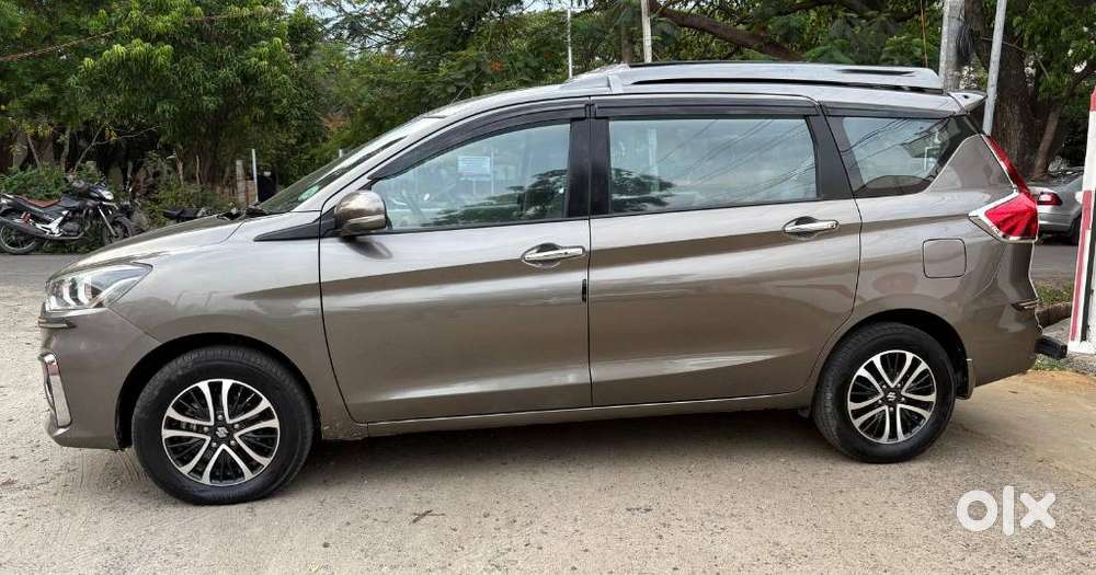 Maruti Suzuki Ertiga Zxi At Shvs, 2022, Petrol