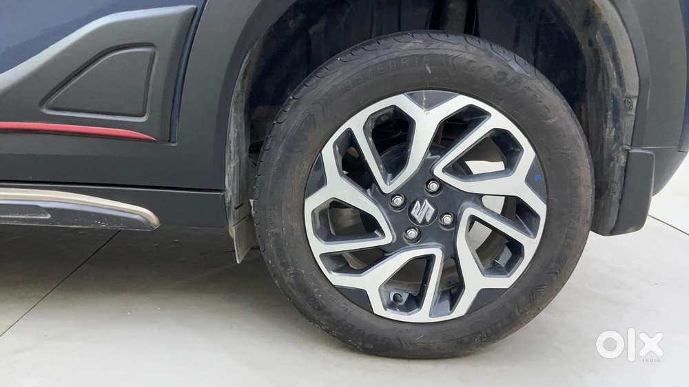 Maruti Suzuki Fronx Alpha 1.0l Turbo 6 At, 2024, Petrol