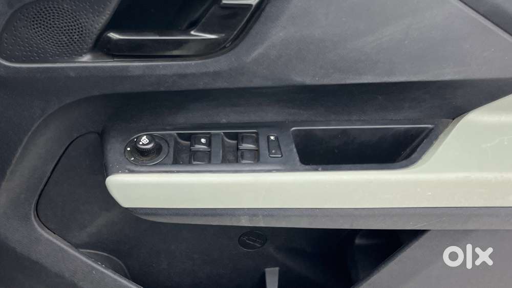 Tata Punch Camo Adventure Mt, 2022, Petrol