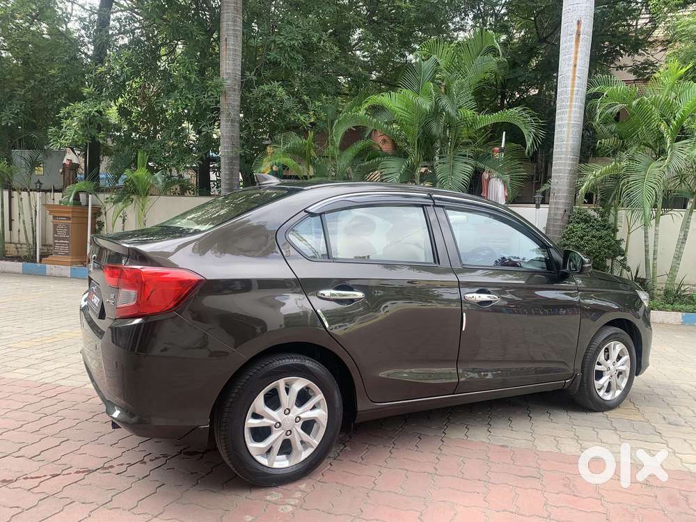 Honda Amaze 2nd Gen Vx, 2019, Petrol