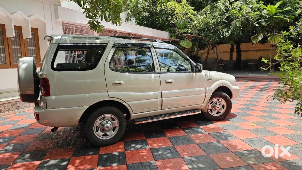 Tata Safari Dicor Diesel 2010