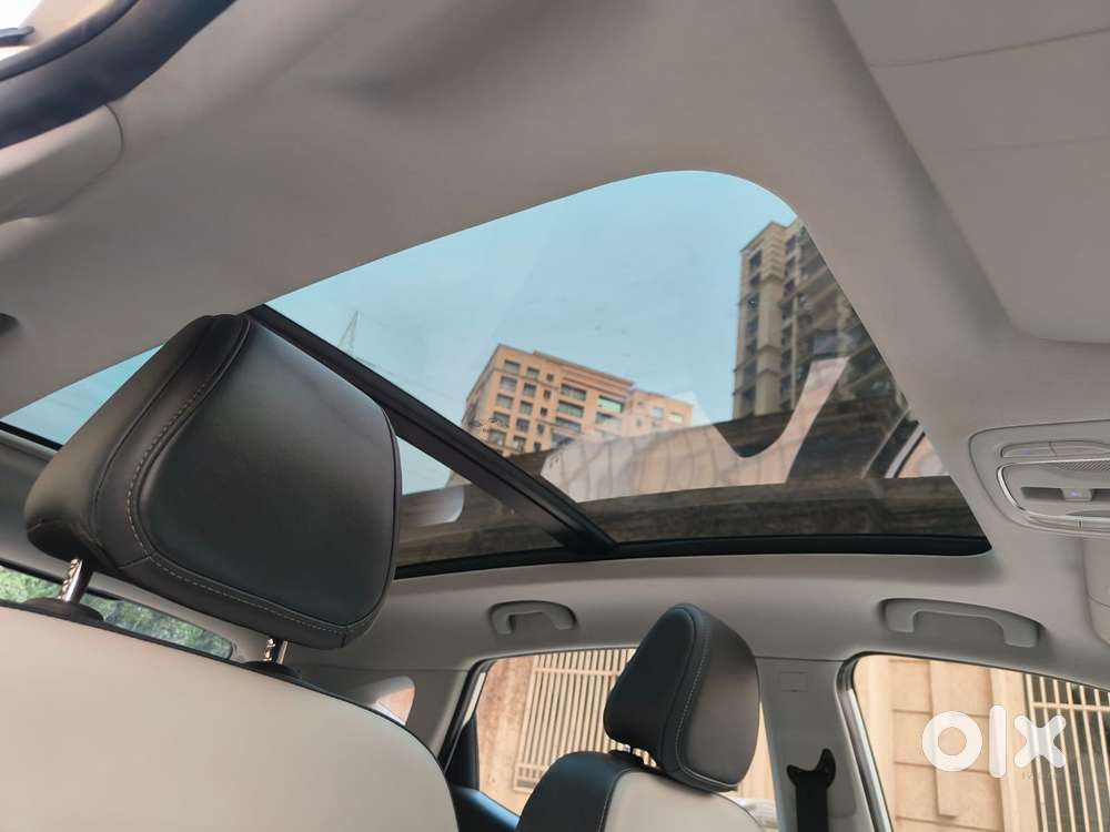 Mg Zs Ev Exclusive Iconic Ivory, 2022, Electric