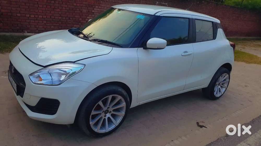 Maruti Suzuki Swift 2022 Model Petrol Run Only 24000