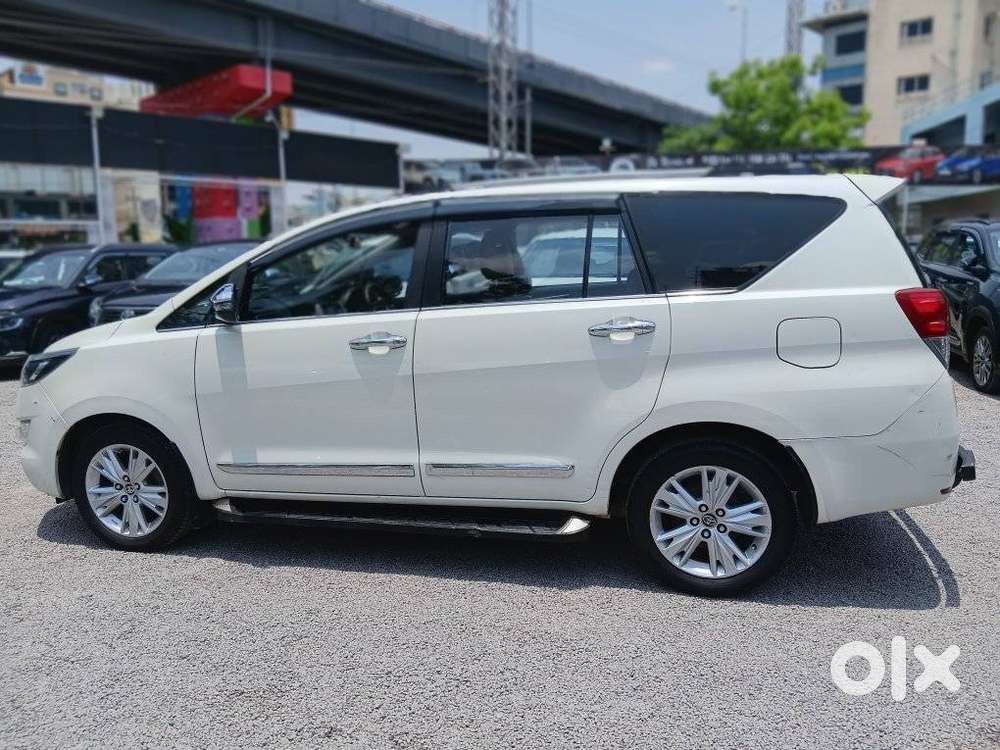 Toyota Innova Crysta 2.8 Z, 2018, Diesel