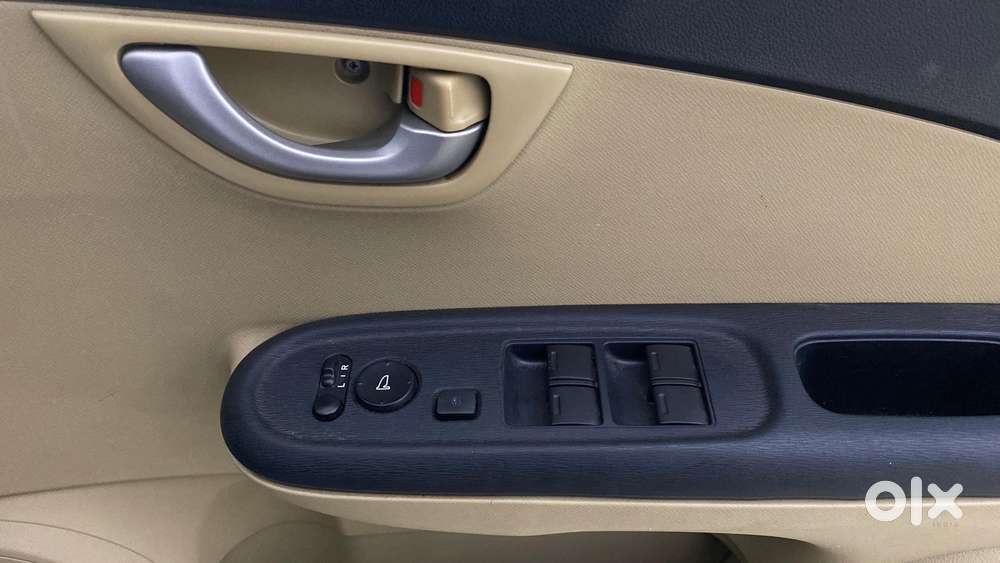 Honda Brio Vx At, 2015, Petrol