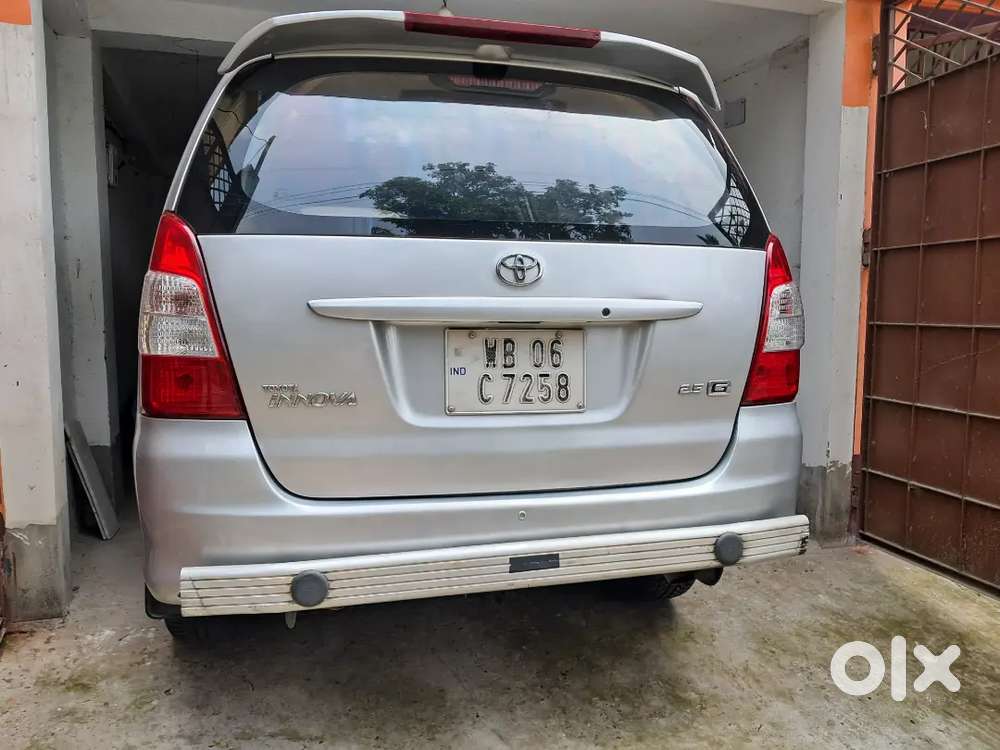 Toyota Innova 2010 Diesel Well Maintained