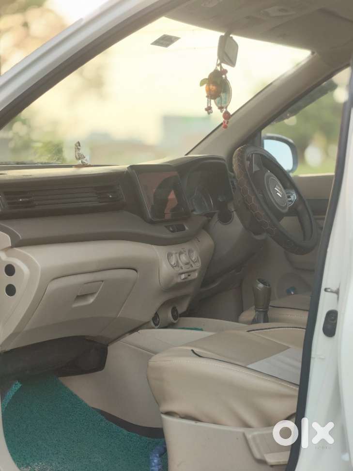 Maruti Suzuki Ertiga Vxi Cng, 2022, Cng & Hybrids