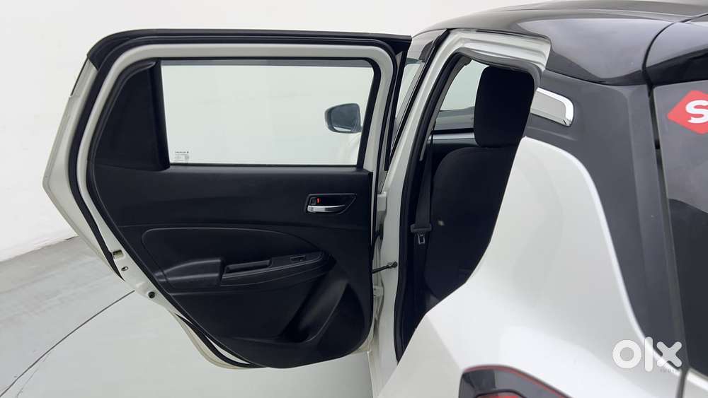 Maruti Suzuki Swift Zxi Plus Amt Dual Tone, 2022, Petrol