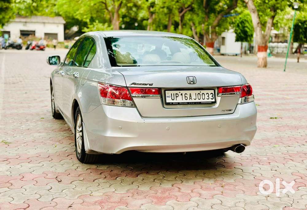 Honda Accord 2.4 Manual, 2012, Petrol