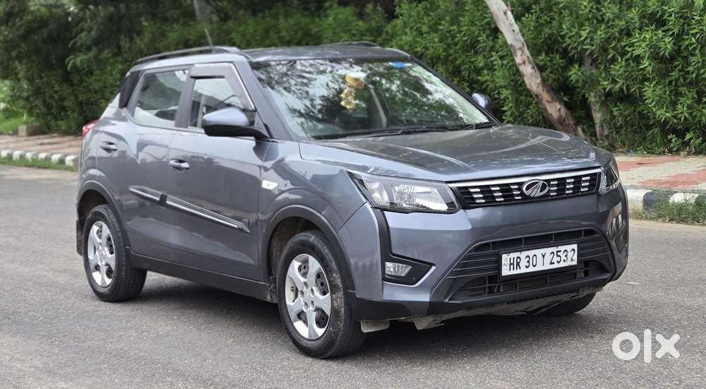 Mahindra Xuv300 W6, 2022, Petrol