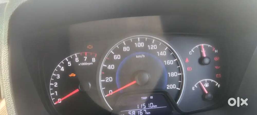 Hyundai I10 Sportz 2016 Petrol