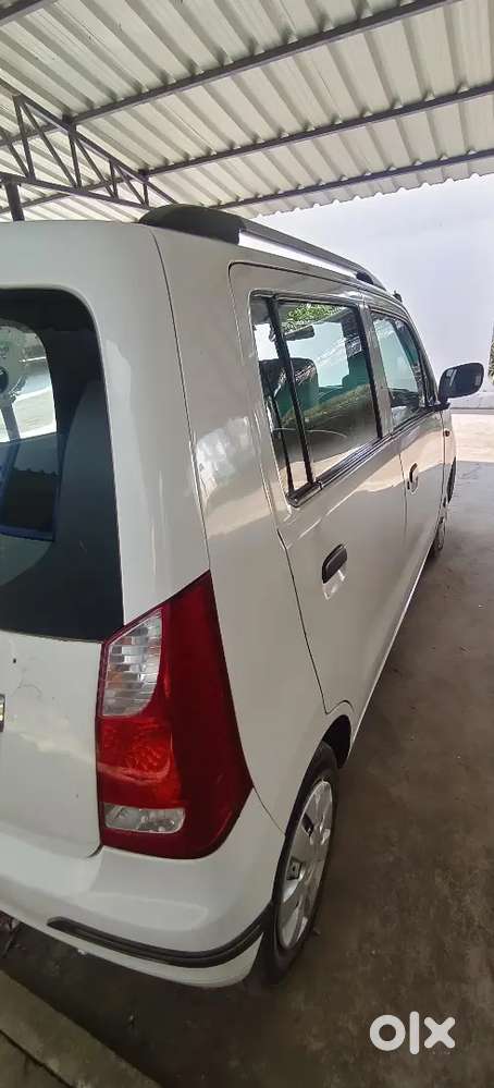 Maruti Suzuki Wagon R 2015 Cng & Petrol With Good Millage.