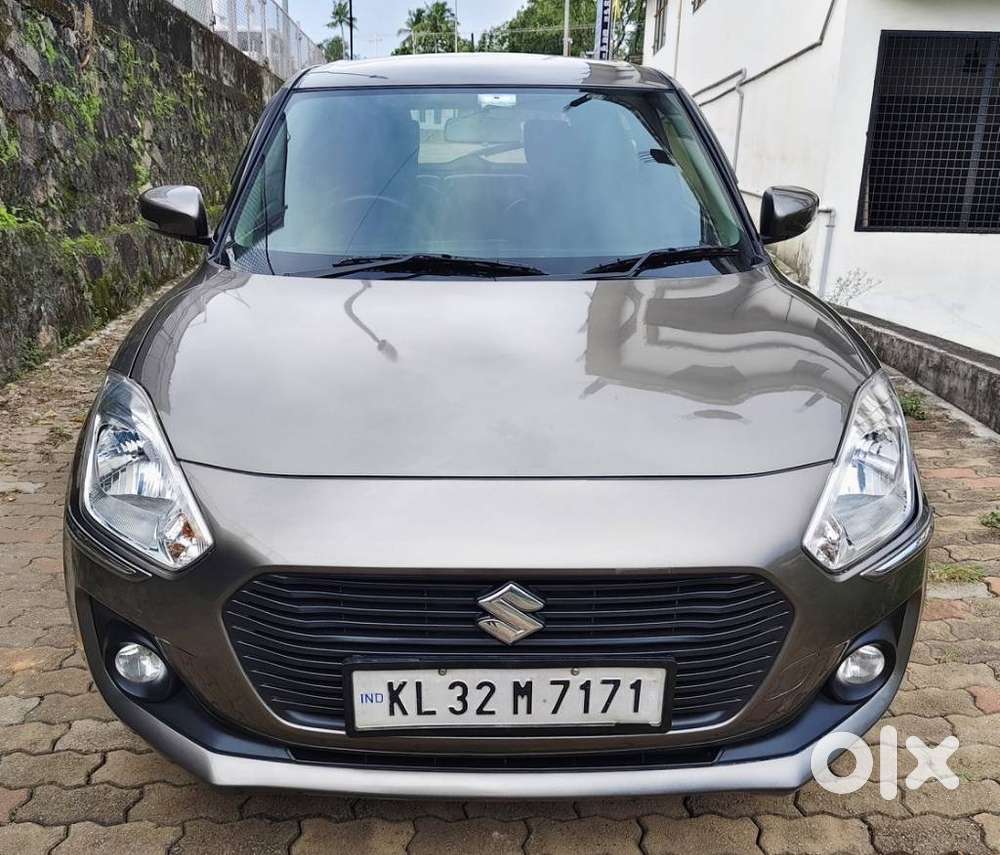 Maruti Suzuki Swift Zxi Plus Amt Dual Tone, 2018, Petrol
