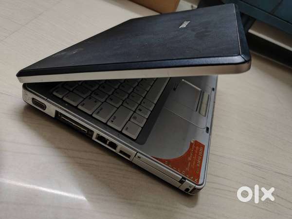 HP Compaq Presario V2000