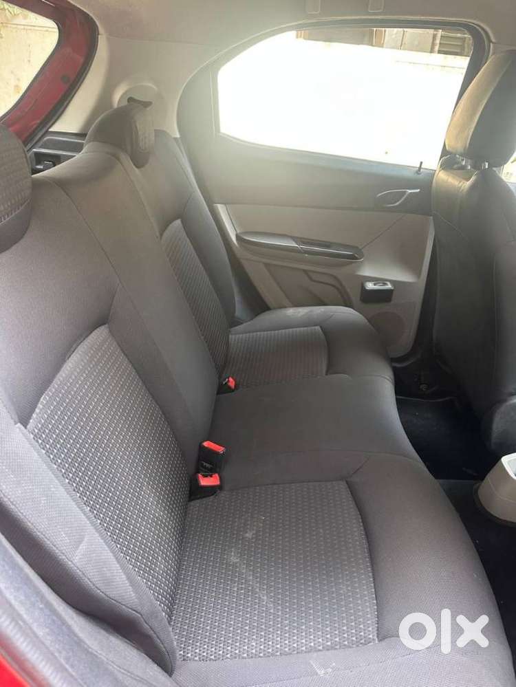 Tata Tiago Xe, 2019, Petrol