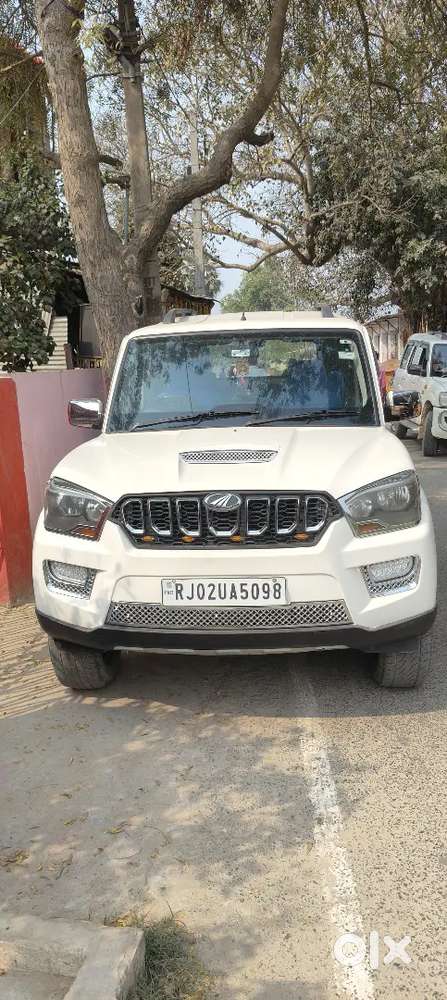 Mahindra Scorpio 2015 Diesel 140000 Km Driven