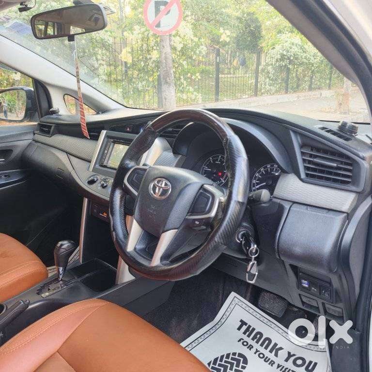 Toyota Innova Crysta G 8 Str, 2017, Diesel