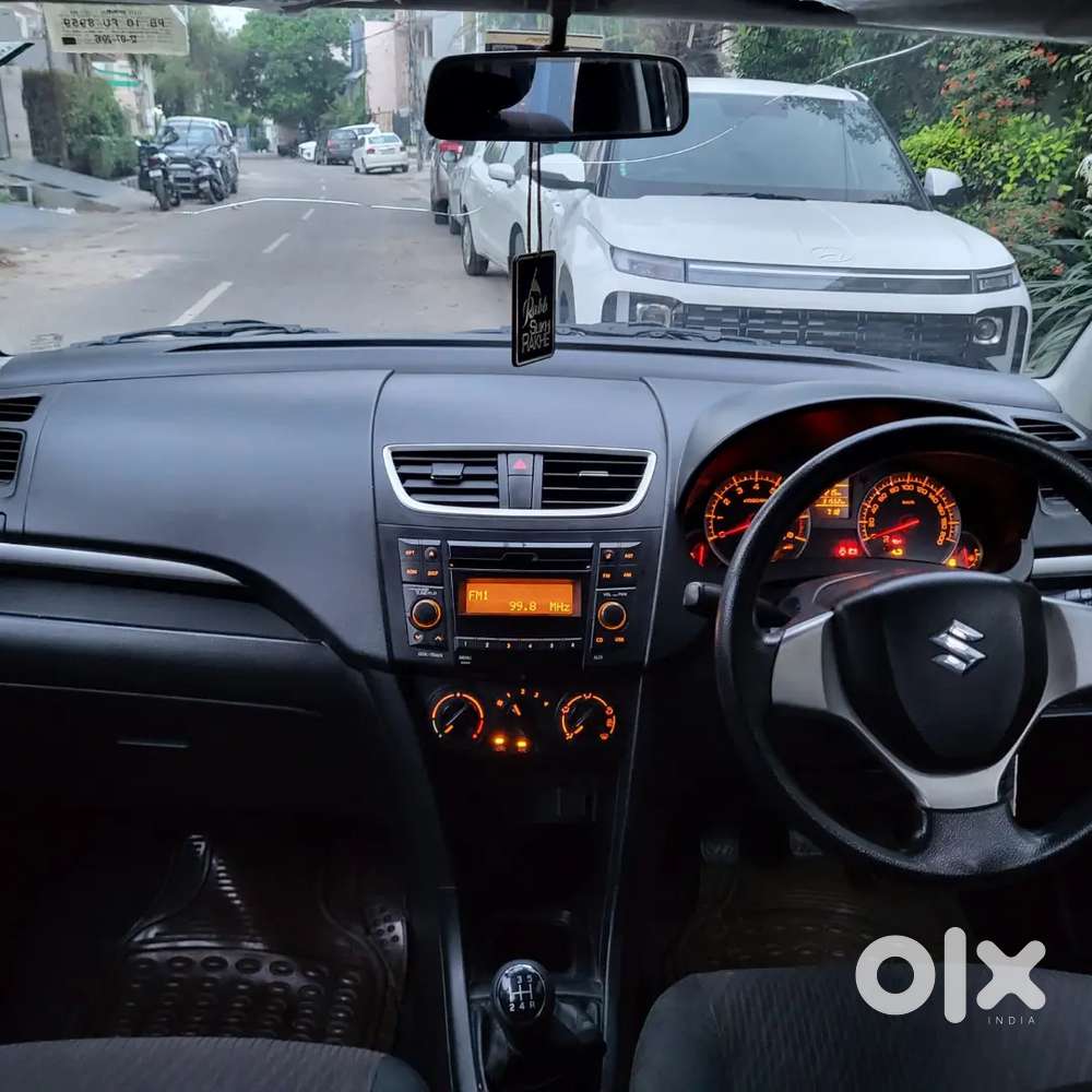 2016 Maruti Suzuki Swift Petrol Vxi
