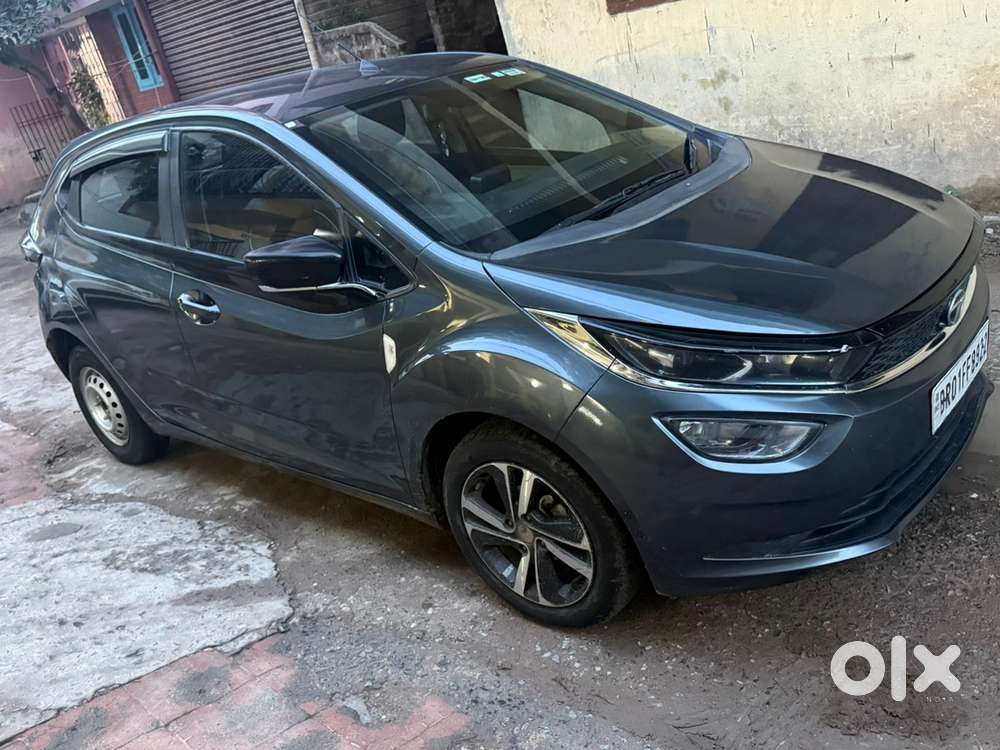 Tata Altroz Petrol 2021