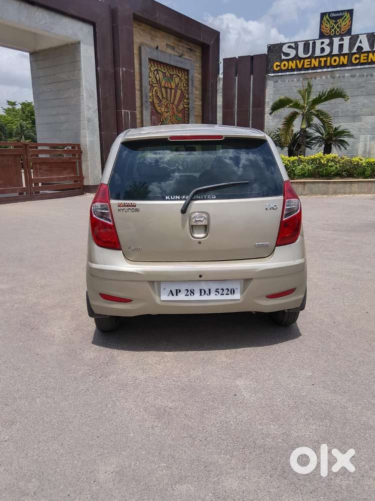 Hyundai I10 [ ] 1.1 Sportz, 2011, Petrol