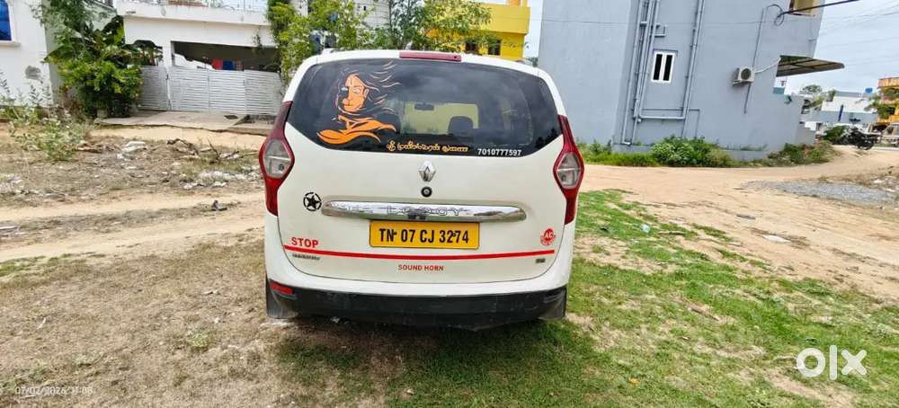 Renault Lodgy 2017 Diesel 150000 Km Driven