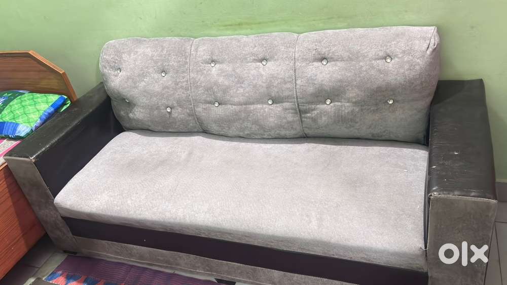 SOFA 5 SEATER