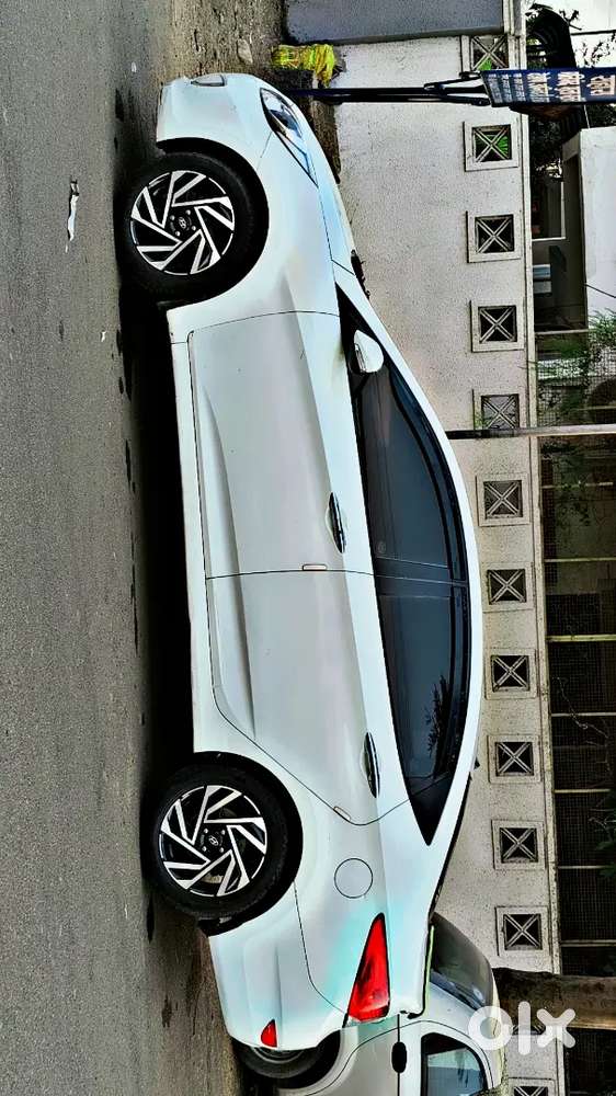 Hyundai Verna 2012