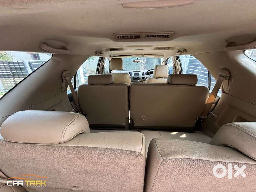 Toyota Fortuner 2011-2016 4x2 Manual, 2013, Diesel