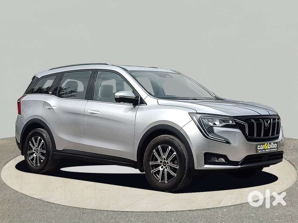 Mahindra Xuv700 2.0 Ax 7 Petrol At Str, 2023, Petrol