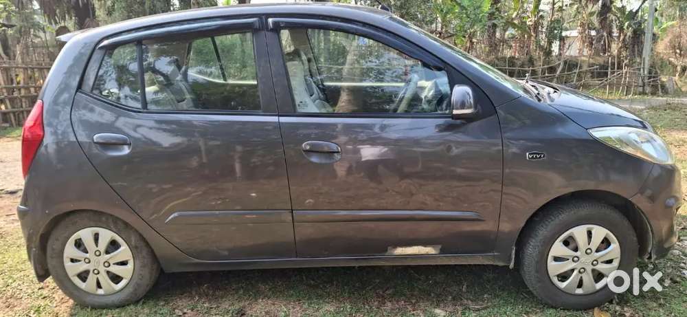 Hyundai I10 2011 Petrol 80000 Km Driven