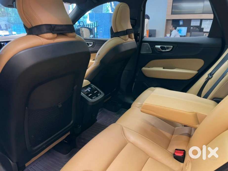 Volvo Xc60 2.0 B5 Ultimate, 2023, Petrol