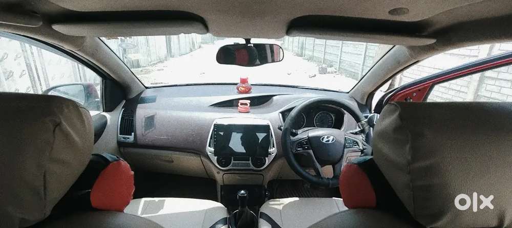 Hyundai I20 Sports 2012 Petrol+cng Well Maintained Imaculate Condition