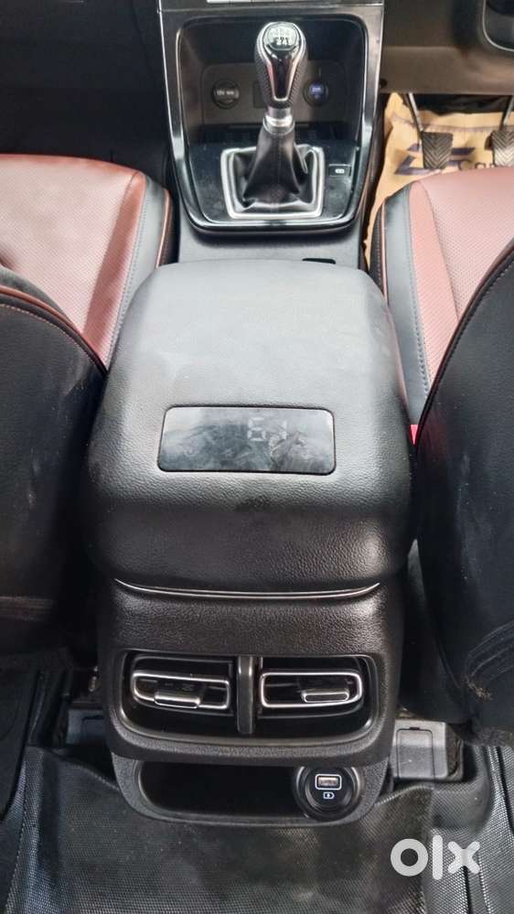 Hyundai Alcazar 1.5 Platinum Diesel Mt 7 Str, 2024, Diesel