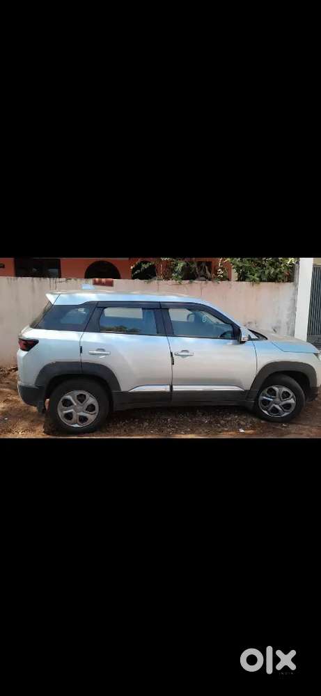 Maruti Suzuki Vitara Brezza 2023 Petrol 49980 Km Driven