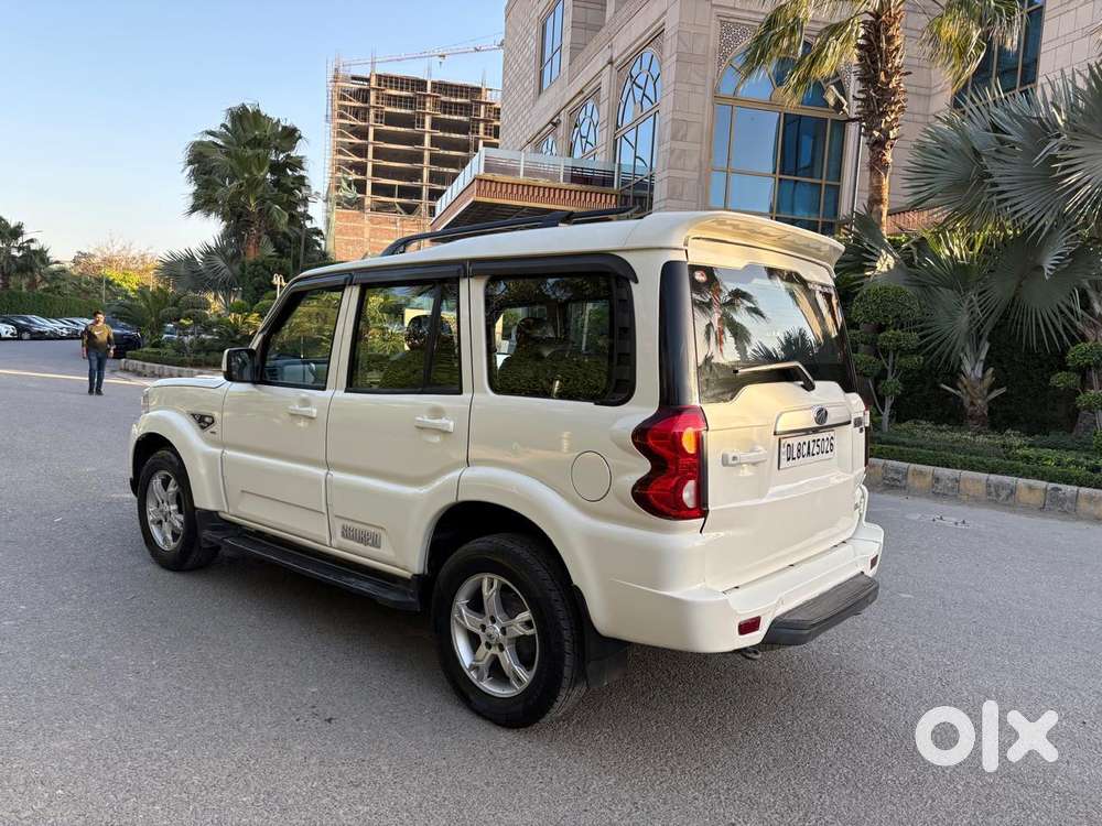 Mahindra Scorpio
