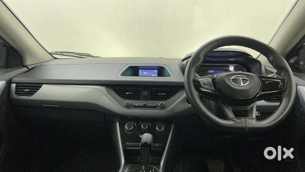 Tata Nexon 1.2 Revotron Xma Amt (s), 2021, Petrol