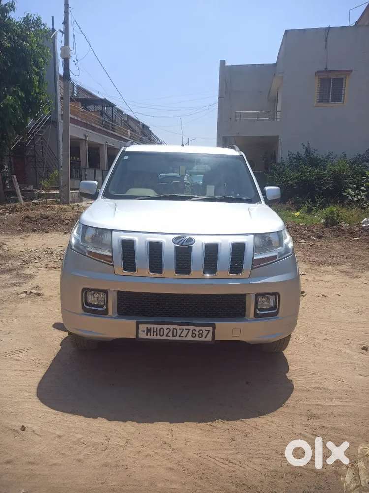 Mahindra Tuv 300 2015 Diesel Well Maintained