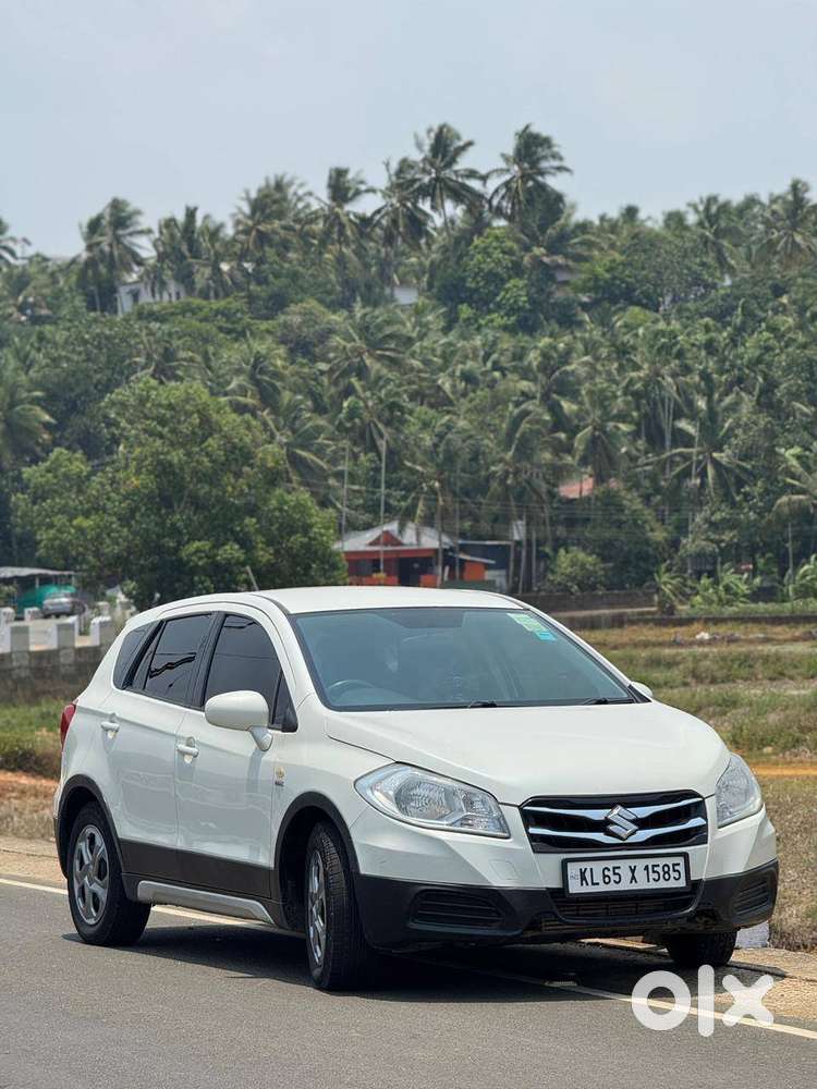 Maruti Suzuki S-cross 2016 Diesel Well Maintained
