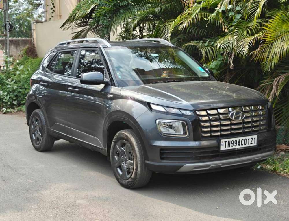 Hyundai Venue S 1.2 Petrol, 2024, Petrol