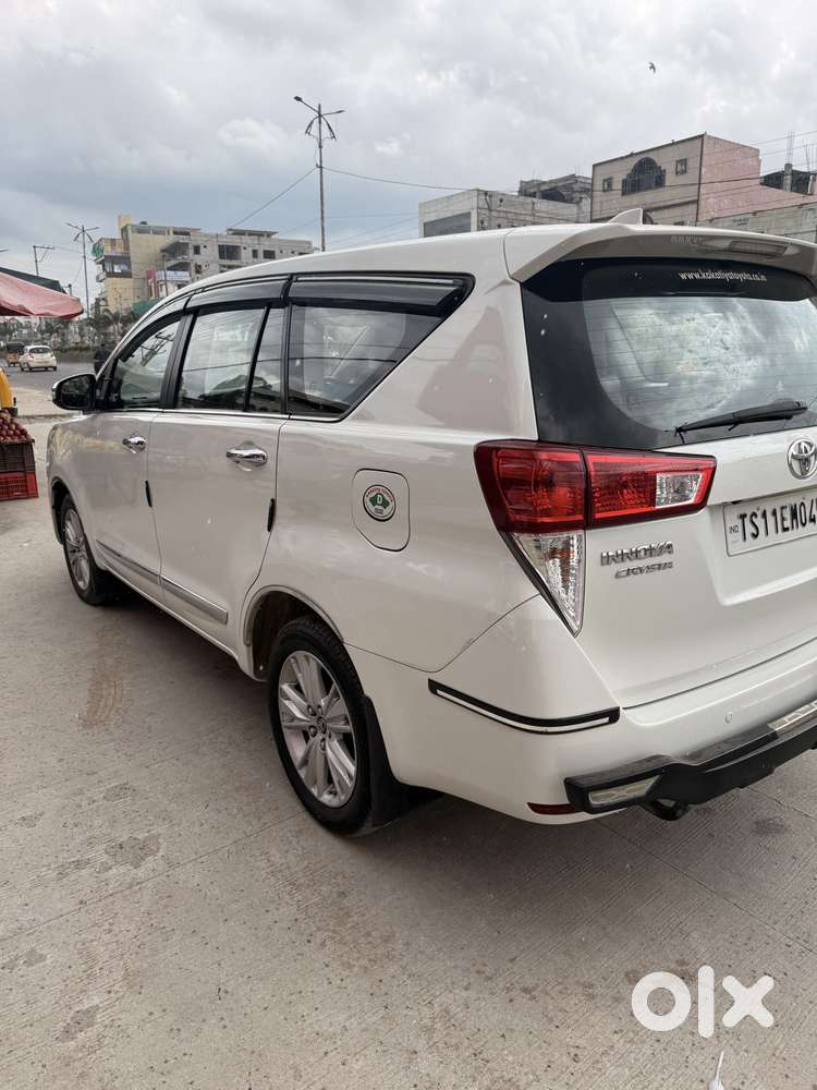 Toyota Innova Crysta 2.4 Zx Mt, 2017, Diesel
