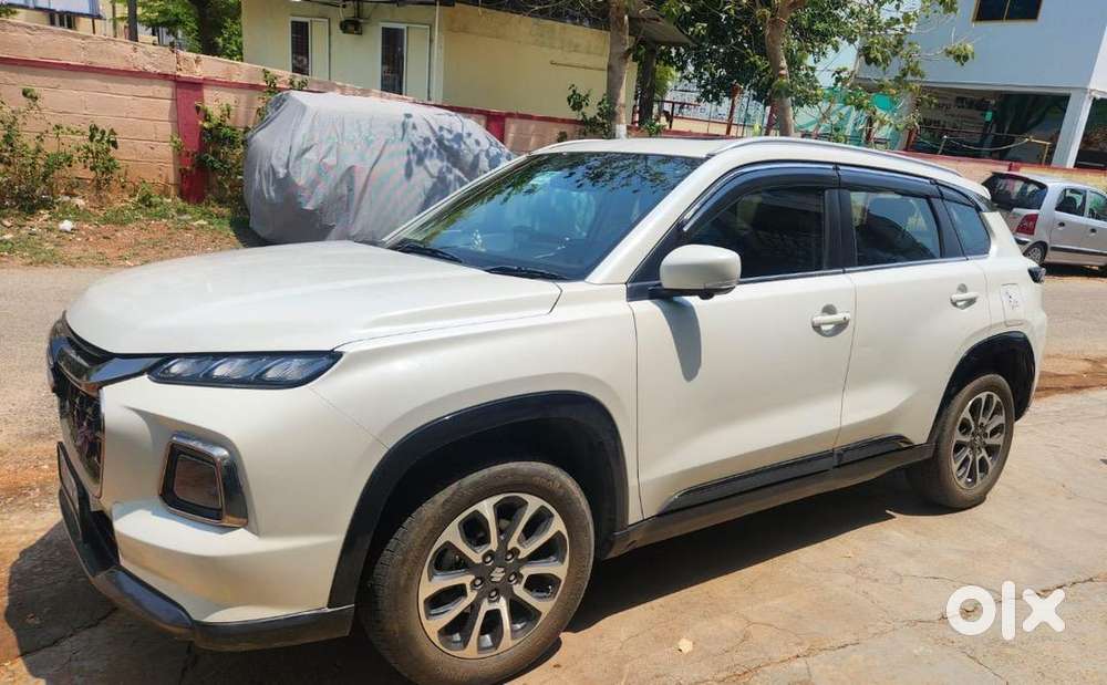 Maruthi Suzuki Grand Vitara Hybrid Top End Model